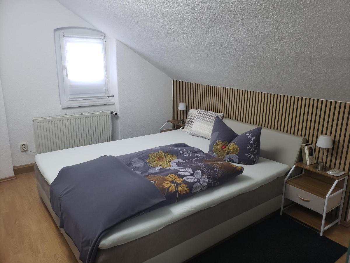 Ferienapartements Girrbach Dresden Buitenkant foto